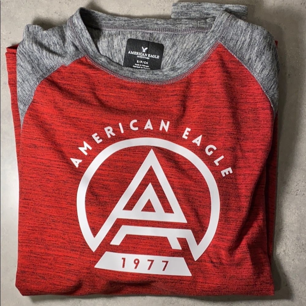 Men’s AE Thermal / Cotton long sleeve graphic tee